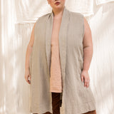Clyde Vest in Midweight Linen