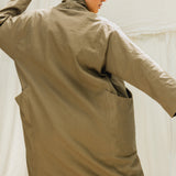 Clyde Trench in Organic Cotton Canvas Olivine#color_olivine