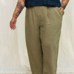 Andy Trouser in Midweight Linen Pear#color_pear