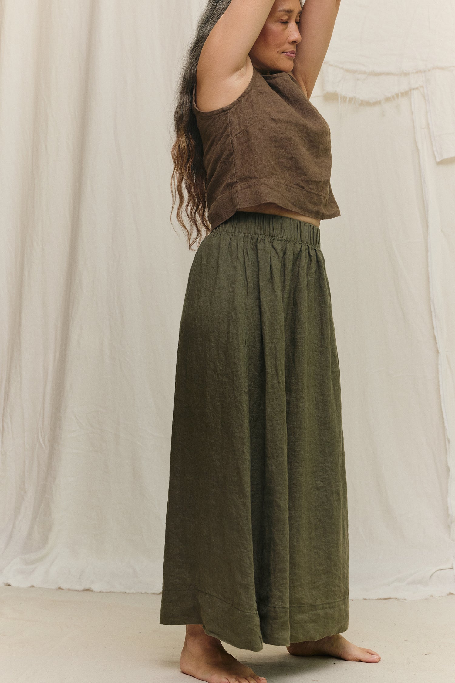 Bel Skirt in Lightweight Linen Lichen#color_lichen