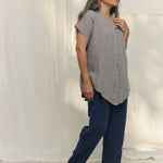 Georgia Snap Top in Lightweight Linen Overcast#color_overcast